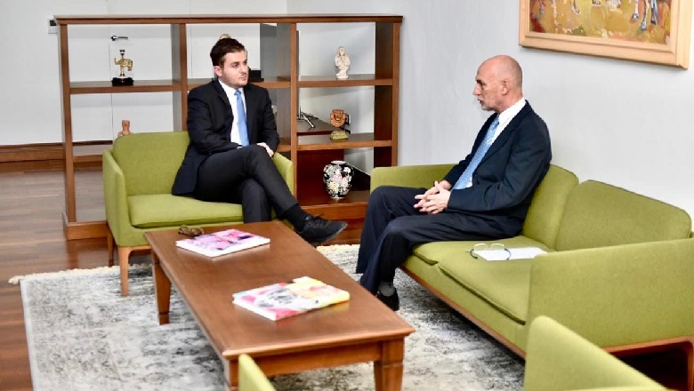 Njohja e Kosovës nga Izraeli! Cakaj takohet me ambasadorin Gendler: Ky hap drejtësi për historinë Njohja e Kosovës nga Izraeli! Cakaj takohet me ambasadorin Gendler: Ky hap drejtësi për historinë