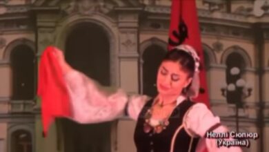 Ukrainasja me origjinë shqiptare, kthehet të jetojë në vendin e të parëve (VIDEO)