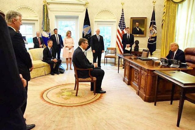 ‘Qëndrimi i tij para Trump, si ai i Sharon Stone’/ Vuçiç telefonon Lavrov, e informon për marrëveshjen që firmosi ‘Qëndrimi i tij para Trump, si ai i Sharon Stone’/ Vuçiç telefonon Lavrov, e informon për marrëveshjen që firmosi