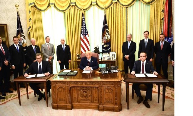 Marrëveshja Kosovë-Serbi, Trump: Historike, bashkëpunim me kushte të rëndësishme për dekada Marrëveshja Kosovë-Serbi, Trump: Historike, bashkëpunim me kushte të rëndësishme për dekada