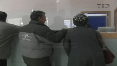 Bonot e privatizimit dështuan në Shqipëri për shkak të mungesës së bursës