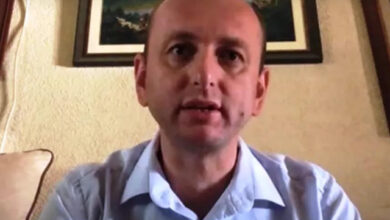 Koalicioni fitues në Mal të Zi nis shkeljet e syrit ndaj Rusisë dhe Serbisë Koalicioni fitues në Mal të Zi nis shkeljet e syrit ndaj Rusisë dhe Serbisë