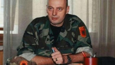 Haga “nuk i ndahet” Kosovës, edhe ish-kryeministri Agim Çeku kërkohet si i dyshuar Haga “nuk i ndahet” Kosovës, edhe ish-kryeministri Agim Çeku kërkohet si i dyshuar