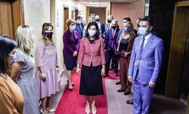 Shqipëria ndihmon Kosovën me ekspertë të drejtësisë Shqipëria ndihmon Kosovën me ekspertë të drejtësisë