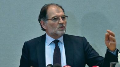 “Marrëveshja që u nënshkrua në Uashington është antishqiptare. Kosova do të ndajë me Serbinë liqenin e Ujmanit, pronë 100 për qind e Republikës së Kosovës” “Marrëveshja që u nënshkrua në Uashington është antishqiptare. Kosova do të ndajë me Serbinë liqenin e Ujmanit, pronë 100 për qind e Republikës së Kosovës”