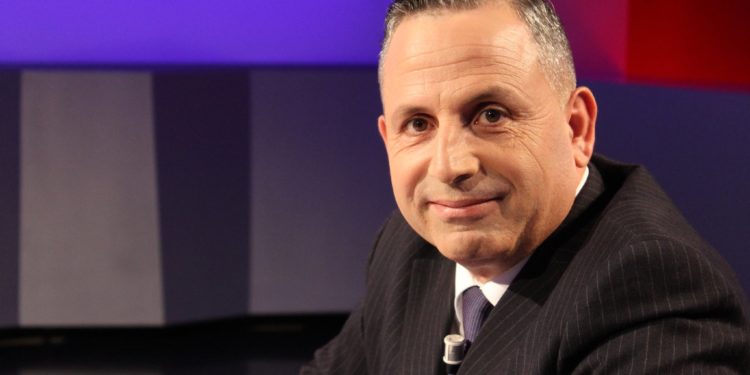 Për 100 mijë dollarëshin që jep policia për atentatorët ndaj “Top Channel” Për 100 mijë dollarëshin që jep policia për atentatorët ndaj “Top Channel”