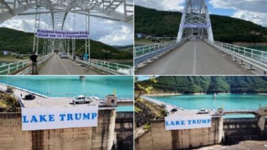 Gazeta beogradase: Serbët e Kosovës vendosin mbishkrime për Trumpin në Liqenin e Ujmanit dhe mbi urën e Bërnjakut Gazeta beogradase: Serbët e Kosovës vendosin mbishkrime për Trumpin në Liqenin e Ujmanit dhe mbi urën e Bërnjakut