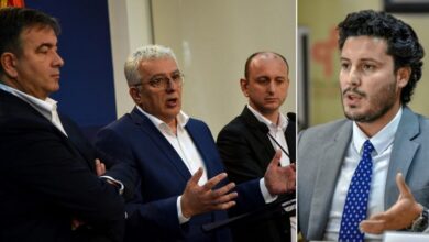 Serbët dalin kundër Dritan Abazit/ Përçahet koalicioni fitues në Malin e Zi, mospajtime për kryeministrin Serbët dalin kundër Dritan Abazit/ Përçahet koalicioni fitues në Malin e Zi, mospajtime për kryeministrin