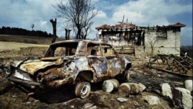 22 vjet nga masakra në Abri të Epërme, ishin masakruar 23 anëtarë të familjes Deliu 22 vjet nga masakra në Abri të Epërme, ishin masakruar 23 anëtarë të familjes Deliu
