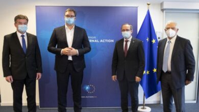 Askush nuk e di çfarë po diskutojnë Kosova dhe Serbia në Bruksel Askush nuk e di çfarë po diskutojnë Kosova dhe Serbia në Bruksel