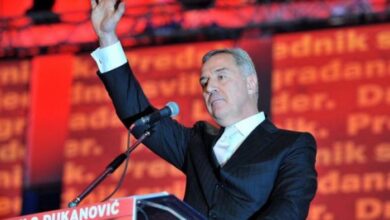 “Është ngjallur projekti serbo-madh”, Gjukanoviç paralajmëron pas humbjes së zgjedhjeve: Ja çfarë po tentohet të bëhet me Kosovën! “Është ngjallur projekti serbo-madh”, Gjukanoviç paralajmëron pas humbjes së zgjedhjeve: Ja çfarë po tentohet të bëhet me Kosovën!