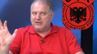 Kur Gjykata shndërrohet ne spektakël Uniformash Kur Gjykata shndërrohet ne spektakël Uniformash