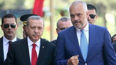 “Erdogan Sulltan dhe Rama Pasha”, mediat greke për vizitën e presidentit turk në Shqipëri: Marrëveshje sekrete dhe presion për pavarësinë e Kosovës “Erdogan Sulltan dhe Rama Pasha”, mediat greke për vizitën e presidentit turk në Shqipëri: Marrëveshje sekrete dhe presion për pavarësinë e Kosovës