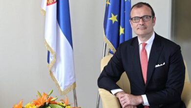 Kreu i delegacionit të BE’së në Beograd paralajmëron një raund të vështirë të bisedimeve Kosovë-Serbi Kreu i delegacionit të BE’së në Beograd paralajmëron një raund të vështirë të bisedimeve Kosovë-Serbi
