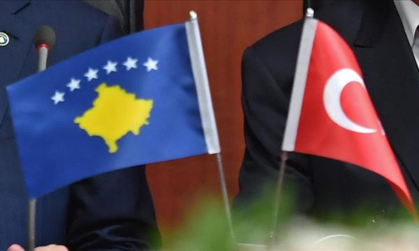 Si e “pushtoi” Turqia me 450 milionë euro ekonominë e Kosovës, vetëm dy vende i ka para Si e “pushtoi” Turqia me 450 milionë euro ekonominë e Kosovës, vetëm dy vende i ka para