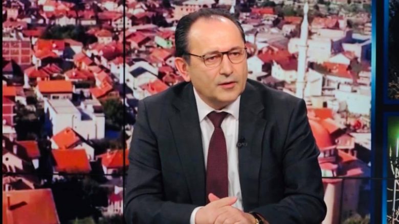 Shqiptarët e shpërngulur mbetën të huaj si në vendlindje edhe në Kosovë Shqiptarët e shpërngulur mbetën të huaj si në vendlindje edhe në Kosovë