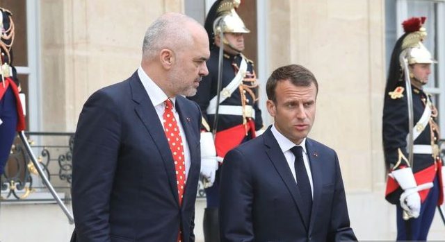 Çështja Kosovë-Serbi/ Rama zbulon nëse i ka kërkuar Macron të jetë ndërmjetës Çështja Kosovë-Serbi/ Rama zbulon nëse i ka kërkuar Macron të jetë ndërmjetës