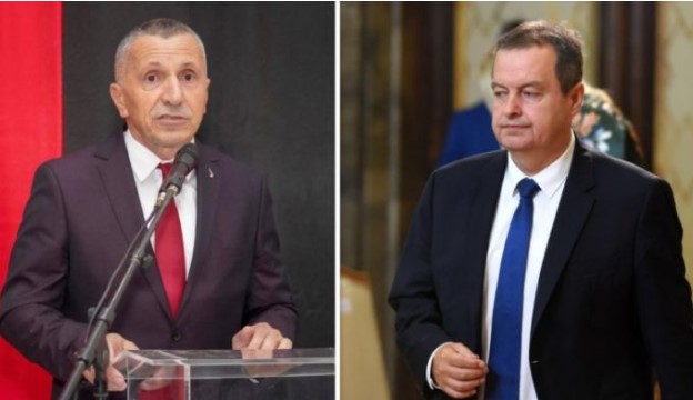 Kamberi në Kuvendin e Serbisë ku Daçiq u zgjodh kryetar: Nuk jeni i denjë për votën tonë, mohuat krimet e luftës Kamberi në Kuvendin e Serbisë ku Daçiq u zgjodh kryetar: Nuk jeni i denjë për votën tonë, mohuat krimet e luftës