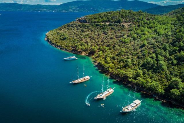 ‘Avullimi’ i 2 mln eurove nga thesari i shtetit në Kosovë/ Autorët të arratisur në Turqi, nisin jetën e luksit