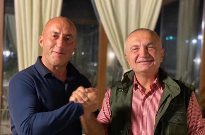 “Mbrëmje frymëzuese dhe vllazërore”, pas udhëtimit mes gështenjave, Meta takon Haradinajn “Mbrëmje frymëzuese dhe vllazërore”, pas udhëtimit mes gështenjave, Meta takon Haradinajn
