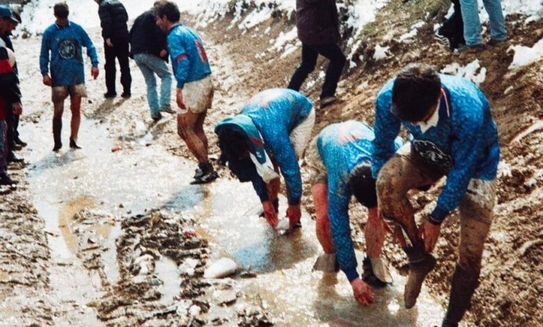 1997, kur Ekipi i Kosovës stërvitej në kushte të tmerrshme (FOTO) 1997, kur Ekipi i Kosovës stërvitej në kushte të tmerrshme (FOTO)