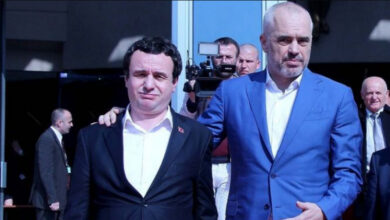 Një ditë para mbledhjes së përbashkët të dy qeverive/ Zbardhen marrëveshjet që do nënshkruhen Një ditë para mbledhjes së përbashkët të dy qeverive/ Zbardhen marrëveshjet që do nënshkruhen
