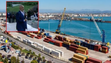 Edi Rama zbulon detaje nga marrëveshja për Portin e Durrësit me Kosovën: Duhet ta bëjmë një orë e më parë Edi Rama zbulon detaje nga marrëveshja për Portin e Durrësit me Kosovën: Duhet ta bëjmë një orë e më parë