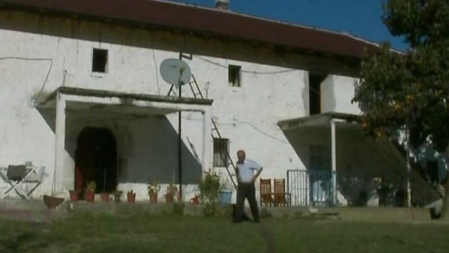 UNMIK mban sekret emrat e atyre që bashkëpunuan në dosjet kundër UÇK-së UNMIK mban sekret emrat e atyre që bashkëpunuan në dosjet kundër UÇK-së