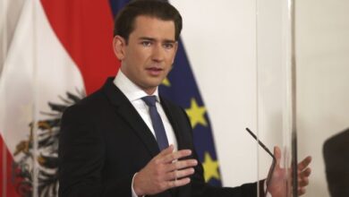 “Serbia nuk do të futet në BE nëse…”/ Kancelari austriak: Prishtina dhe Beogradi të dakordësohen për normalizimin e marrëdhënieve “Serbia nuk do të futet në BE nëse…”/ Kancelari austriak: Prishtina dhe Beogradi të dakordësohen për normalizimin e marrëdhënieve