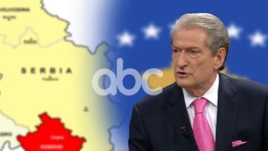 Zbulohet çfarë pritet të bëjë Berisha pas deklaratës së DASH. Dy nga njerëzit afër tij zbulojnë si do përdoret Kosova për të relativizuar arsyet e shpalljes ‘non grata’ Zbulohet çfarë pritet të bëjë Berisha pas deklaratës së DASH. Dy nga njerëzit afër tij zbulojnë si do përdoret Kosova për të relativizuar arsyet e shpalljes ‘non grata’