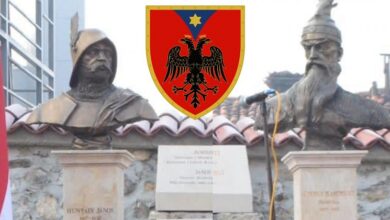Ishin tmerr për turqit – Gjergj Kastrioti Skënderbeu dhe Janosh Huniadi bashkohen në Prizren Ishin tmerr për turqit – Gjergj Kastrioti Skënderbeu dhe Janosh Huniadi bashkohen në Prizren