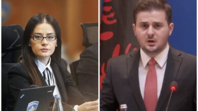 Shqipëria dhe Kosova nënshkruajnë 3 marrëveshje për Luginën e Preshevës Shqipëria dhe Kosova nënshkruajnë 3 marrëveshje për Luginën e Preshevës