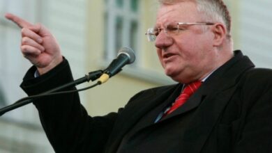 Krimineli i dënuar i luftës: Mezi pres që ushtria serbe të futet në Kosovë Krimineli i dënuar i luftës: Mezi pres që ushtria serbe të futet në Kosovë