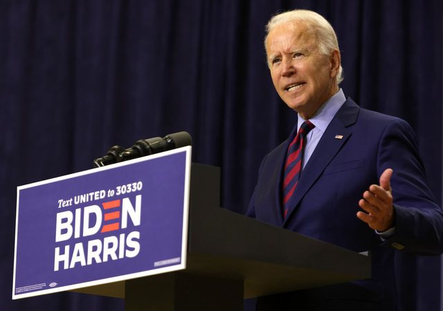 Deputeti shqiptar ftohet në inagurimin e Joe Biden si president i SHBA Deputeti shqiptar ftohet në inagurimin e Joe Biden si president i SHBA