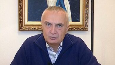 Ilir Meta revoltohet me Ramën: Ç’të duhet ty që flet për Kosovën? Albin Kurti po vepron shumë mirë Ilir Meta revoltohet me Ramën: Ç’të duhet ty që flet për Kosovën? Albin Kurti po vepron shumë mirë