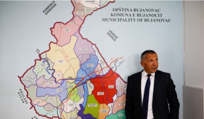 Shaip Kamberi, shqiptari që tronditi Parlamentin serb Shaip Kamberi, shqiptari që tronditi Parlamentin serb