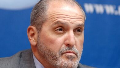 Veton Surroi: Rreziku i sulmeve terroriste serbe ndaj Kosovës ende nuk ka kaluar Veton Surroi: Rreziku i sulmeve terroriste serbe ndaj Kosovës ende nuk ka kaluar