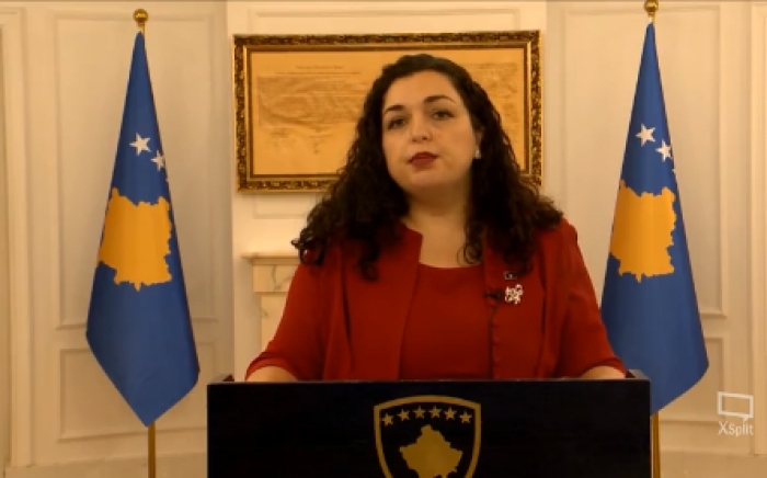 Vjosa Osmani reagon për reciprocitetin me targat serbe: Kosova ka zbatuar marrëveshjet e nënshkruara në Bruksel, BE t’i bëjë presion Serbisë që të ndalojë provokimet Vjosa Osmani reagon për reciprocitetin me targat serbe: Kosova ka zbatuar marrëveshjet e nënshkruara në Bruksel, BE t’i bëjë presion Serbisë që të ndalojë provokimet