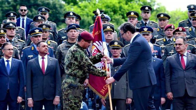 Vuçiç trembet nga Biden: Demokratët konfiskuan Kosovën, të gjithë e kuptuan mirë atë që thashë për konfliktin e ngrirë