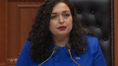 Vjosa Osmani, Ruçit: Miratoni rezolutë kundër krimeve të serbëve, ndiqni shembullin tonë Vjosa Osmani, Ruçit: Miratoni rezolutë kundër krimeve të serbëve, ndiqni shembullin tonë