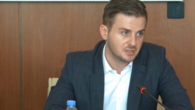 Ministri Cakaj ka një lutje për qytetarët e Luginës së Preshevës Ministri Cakaj ka një lutje për qytetarët e Luginës së Preshevës