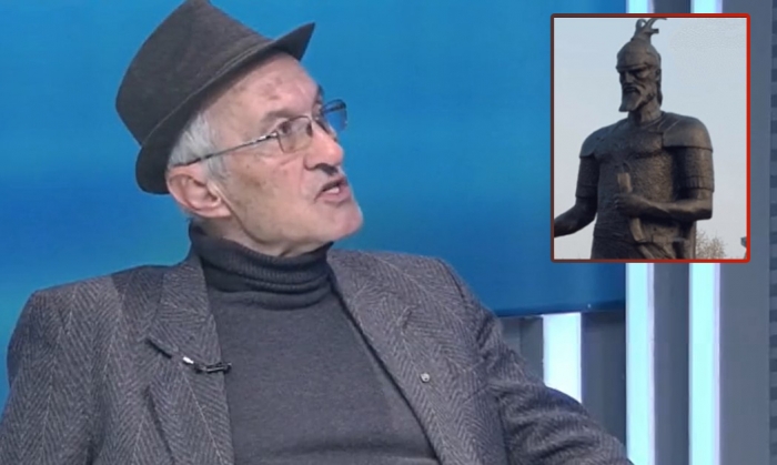 Debati për skulpturën e Skënderbeut, Agim Doçi: Kur e pashë thashë është me Covid, duket sikur i ka rënë veremi… Debati për skulpturën e Skënderbeut, Agim Doçi: Kur e pashë thashë është me Covid, duket sikur i ka rënë veremi…