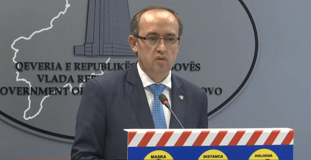 Kosova lë pas Shqipërinë/ Siguron 2 milion vaksina, Hoti: Do të vaksinojmë 20 mijë persona në ditë Kosova lë pas Shqipërinë/ Siguron 2 milion vaksina, Hoti: Do të vaksinojmë 20 mijë persona në ditë