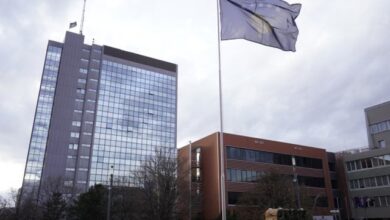 Qeveria e Kosovës miraton masat e reja anti-Covid: Ndalohen dasmat dhe mbyllen lokalet e natës, nga 20 gushti deri më 1 shtator Qeveria e Kosovës miraton masat e reja anti-Covid: Ndalohen dasmat dhe mbyllen lokalet e natës, nga 20 gushti deri më 1 shtator