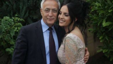 Vajza e Jakup Krasniqit publikon fotot, shtëpia e tyre u dogj nga serbët në vitin 1999 Vajza e Jakup Krasniqit publikon fotot, shtëpia e tyre u dogj nga serbët në vitin 1999