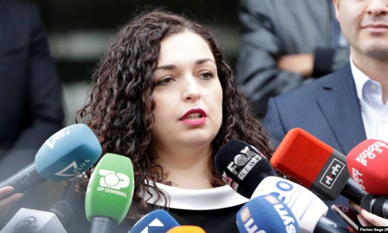 Nga aktiviste në presidente. Kush është Vjosa Osmani? Nga aktiviste në presidente. Kush është Vjosa Osmani?