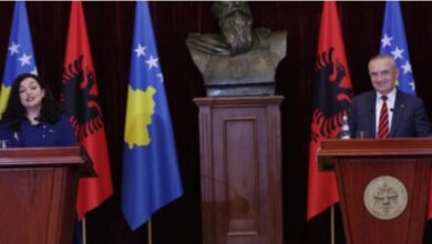 Dita e pavarësisë, Meta mesazh urimi Vjosa Osmanit: Shqipëria do të jetë gjithmonë pranë Kosovës Dita e pavarësisë, Meta mesazh urimi Vjosa Osmanit: Shqipëria do të jetë gjithmonë pranë Kosovës