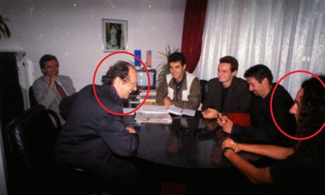 Foto të rralla/ Publikohen pamjet nga takimet e Ibrahim Rugovës me Adem Jasharin dhe Albin Kurtin Foto të rralla/ Publikohen pamjet nga takimet e Ibrahim Rugovës me Adem Jasharin dhe Albin Kurtin