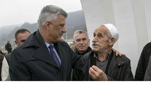 Mediat serbe përforcojnë debatin në Prishtinë për të paguar avokatin e Thaçit në Kosovë