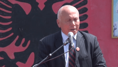 Haga thërret ushtarakun shqiptar/ Adem Shehu nga Tirana, komandoi brigadën 153 në zonën e Llapit Haga thërret ushtarakun shqiptar/ Adem Shehu nga Tirana, komandoi brigadën 153 në zonën e Llapit